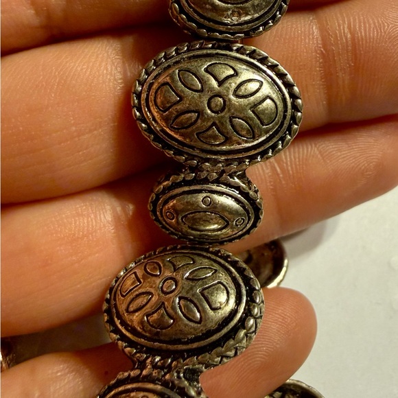 Boho Southwestern Vintage Bracelet With Detailed Medallions - Picture 5 of 5